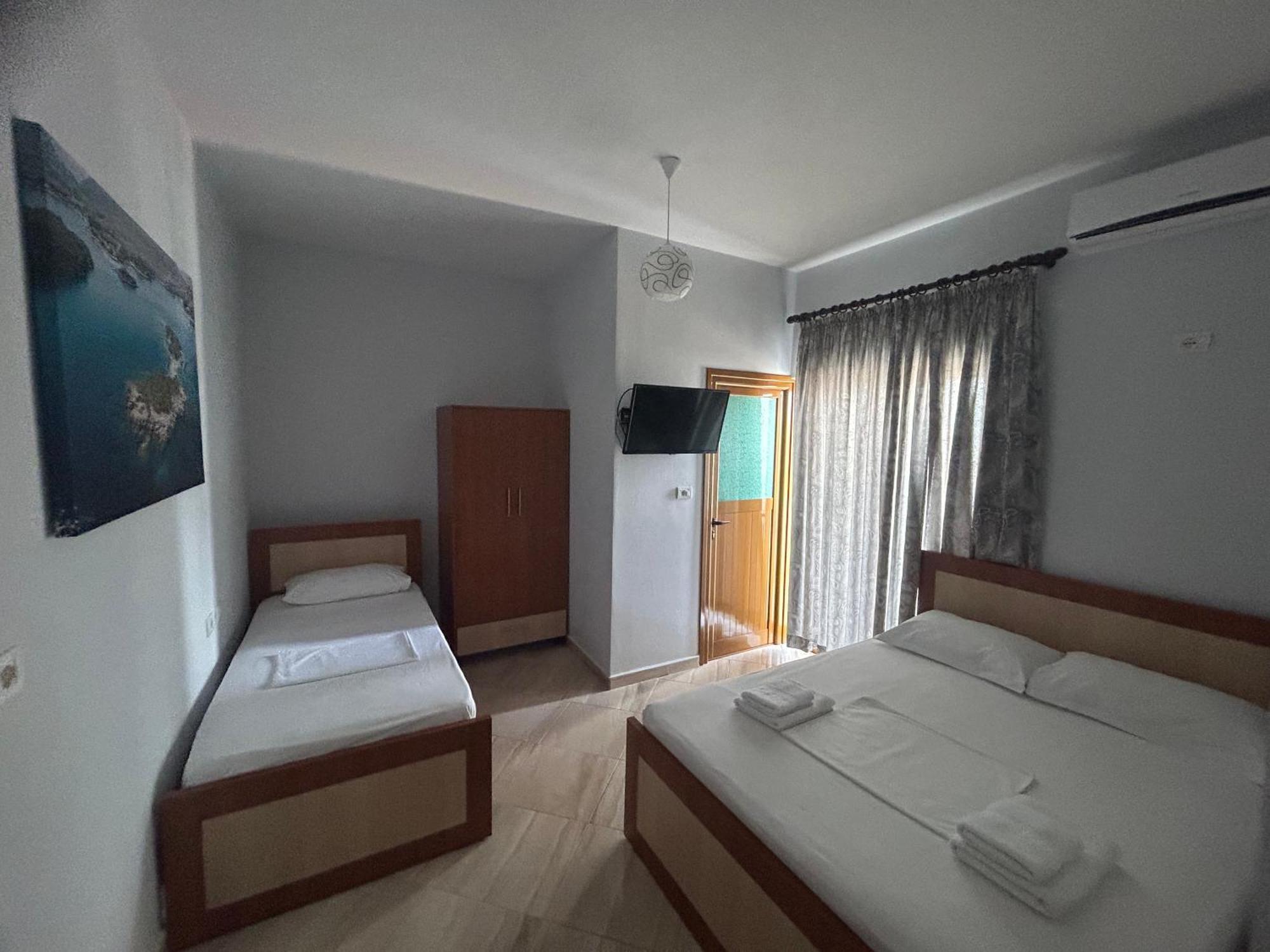 Jeti Villa *